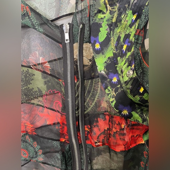 Givenchy Jacket Black Paneled Floral Print Silk Chiffon Size 38 - Picture 3 of 11